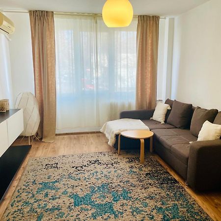 Thias Apartment -Parter, Langa Spitalul Marie Curie Бухарест Экстерьер фото